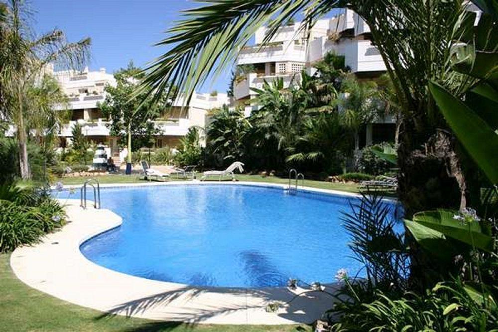 Fuente Aloha Leilighet Marbella Eksteriør bilde